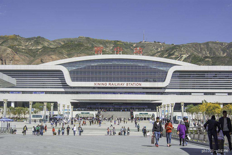 Xining Railway Station,Xining to Lhasa Train,Xining train guide